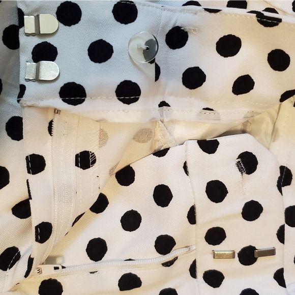 New York & Company Black and White Polka Dot Jeggings - Picture 13 of 15